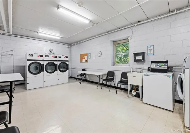2nd image of 47 Alta Ave, Yonkers, NY 10705