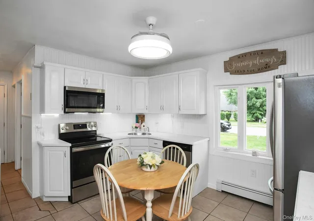 5th image of 53 Elves Ln, Hempstead, NY 11756 | MLS# 1005724