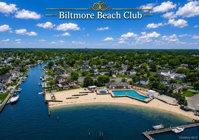39th image of 51 Fox Blvd, Massapequa, NY 11758 | MLS# 1005727