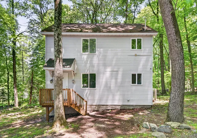 Homes for sale in Blooming Grove, NY | 7 Cascade Trl, Blooming Grove, NY 10950 | MLS# 1005741