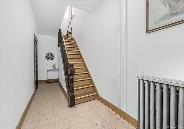 Listing Photo 5 - Condo for sale in building located at 123 Oliver Ave, Yonkers, NY 10701