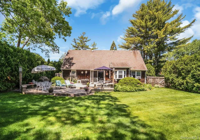 47th image of 27 Arcadia Dr, Dix Hills, NY 11746 | MLS# 1005772
