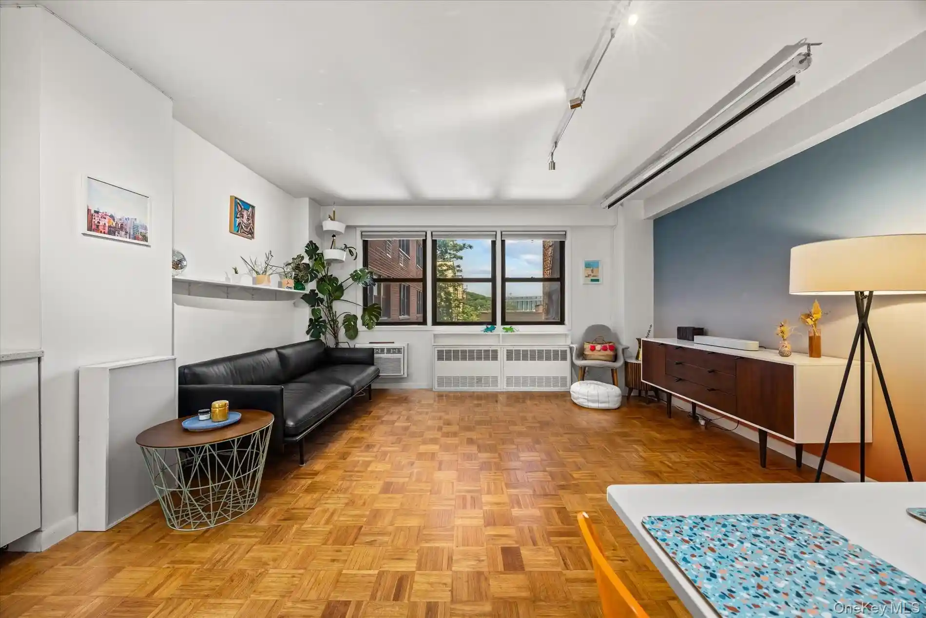 Listing Photo 2 - Condo for sale in 579 W 215Th St located at 579 W 215Th St, New York, NY 10034 - Unit #5C
