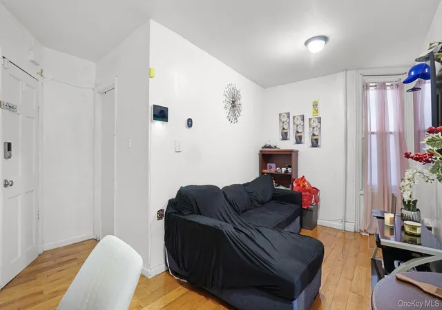 Photo 4 of Single family home for sale at 2661 Briggs Ave #A, Bronx, NY 10458 | MLS# 1005802 | Listing updated on 2026-07-08