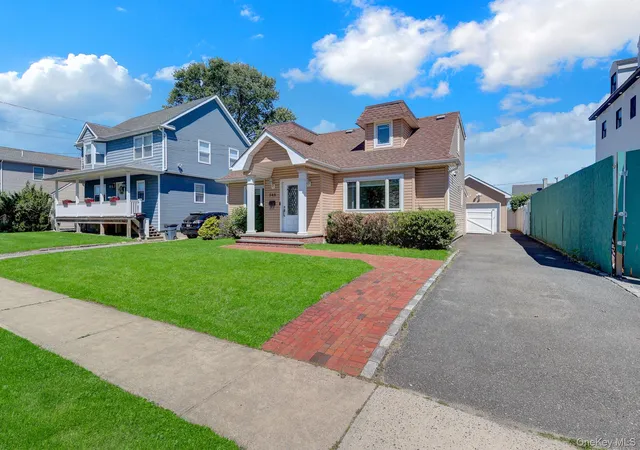 3rd image of 360 Westminister Rd, Cedarhurst, NY 11516 | MLS# 1005845