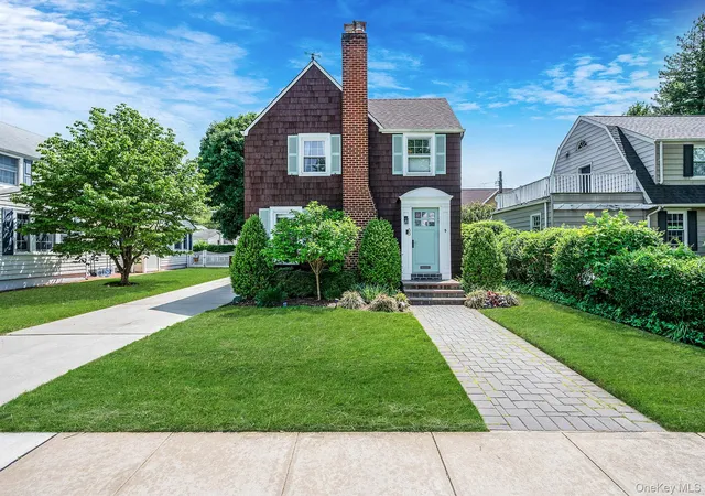 1st image of 53 Jefferson St, Garden City, NY 11530 | MLS# 1005848