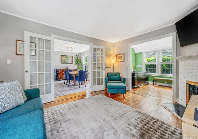 4th image of 53 Jefferson St, Garden City, NY 11530 | MLS# 1005848