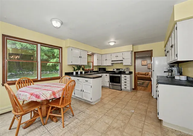 4th image of 33 Sabbathday Hill Rd, Lewisboro, NY 10590 | MLS# 1005850