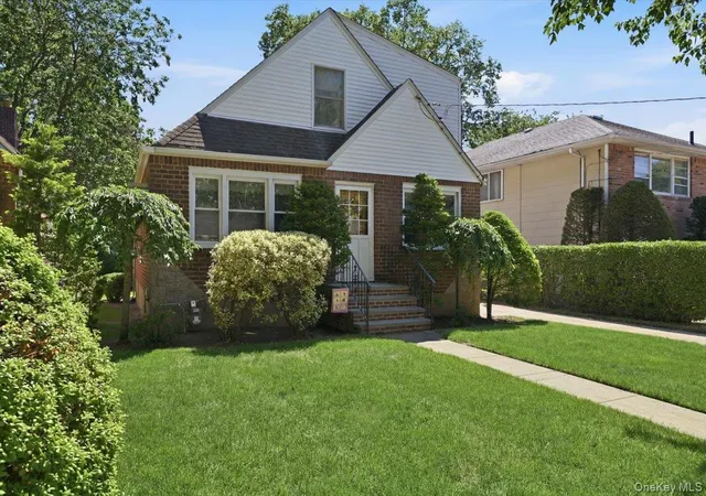 Photo 2 of Sale Pending at 154 Cypress St, Hempstead, NY 11001 | MLS# 1005866 | Listing updated on 2026-07-16