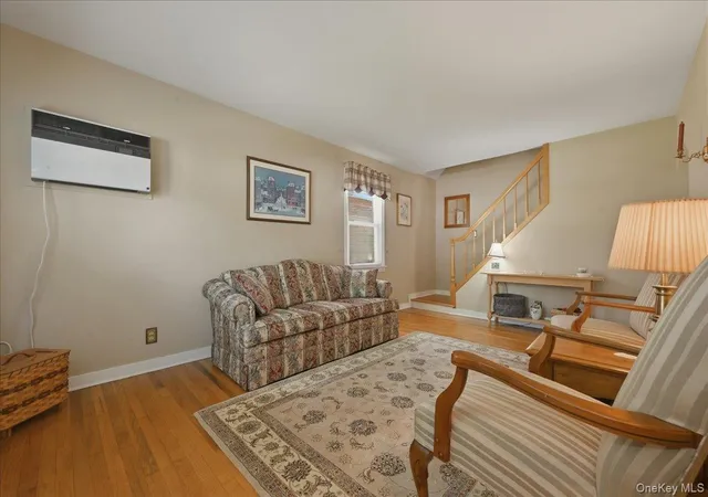 Photo 3 of Sale Pending at 154 Cypress St, Hempstead, NY 11001 | MLS# 1005866 | Listing updated on 2026-07-16