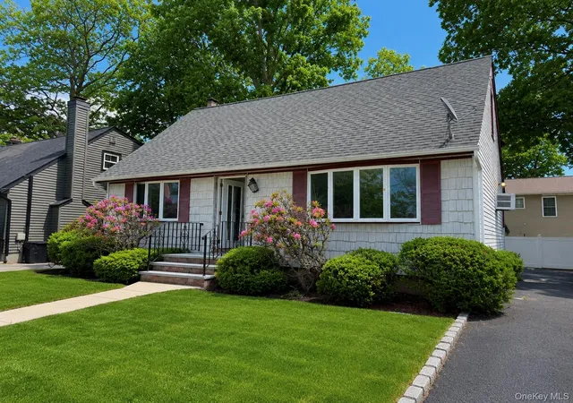 1st image of 6 Decatur St, Hempstead, NY 11575 | MLS# 1005882
