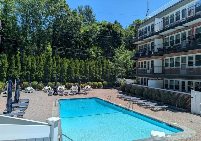 13th image of 30 Pearsall Ave N #3P, Glen Cove, NY 11542 | MLS# 1005896