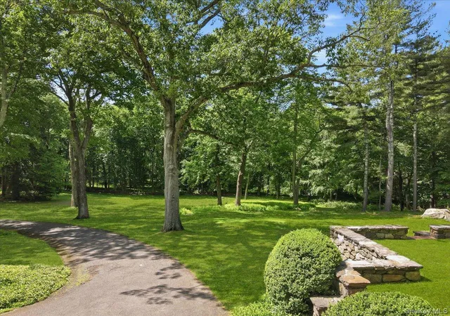 Photo 5 of Sale Pending at 254 Mclain St, Mount Kisco, NY 10549 | MLS# 1005901 | Listing updated on 2026-09-03