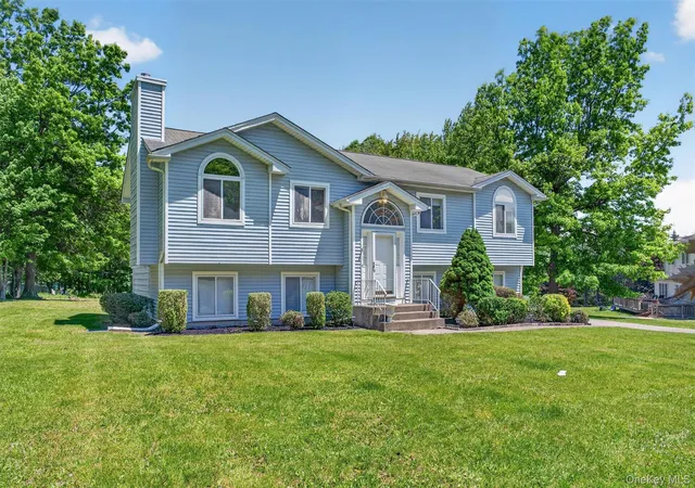 4th image of 4 Sequoia Trl, Highland Mills, NY 10930 | MLS# 1005912