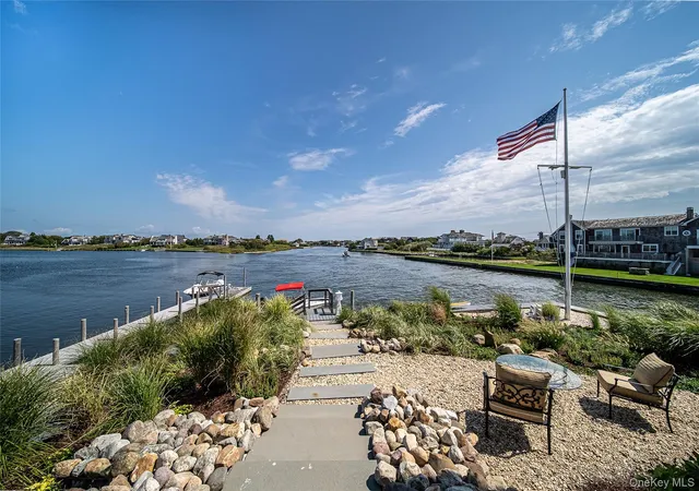 4th image of 38 Beach Ln, Southampton, NY 11959 | MLS# 1005932