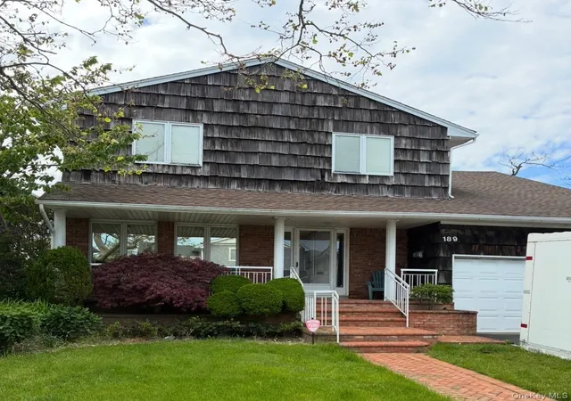 1st image of 189 Scott Dr, Hempstead, NY 11509 | MLS# 1005934