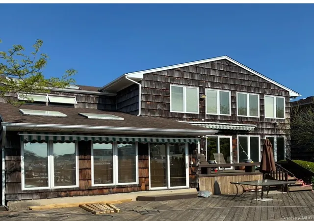 2nd image of 189 Scott Dr, Hempstead, NY 11509 | MLS# 1005934