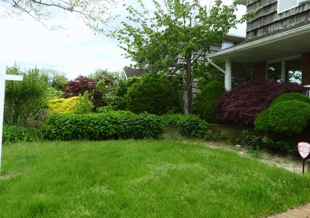 4th image of 189 Scott Dr, Hempstead, NY 11509 | MLS# 1005934