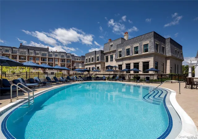 23rd image of 3000 Royal Ct #3201, New Hyde Park, NY 11040 | MLS# 1005939