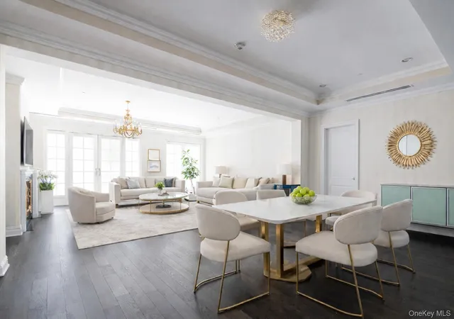 3rd image of 3000 Royal Ct #3201, New Hyde Park, NY 11040 | MLS# 1005939