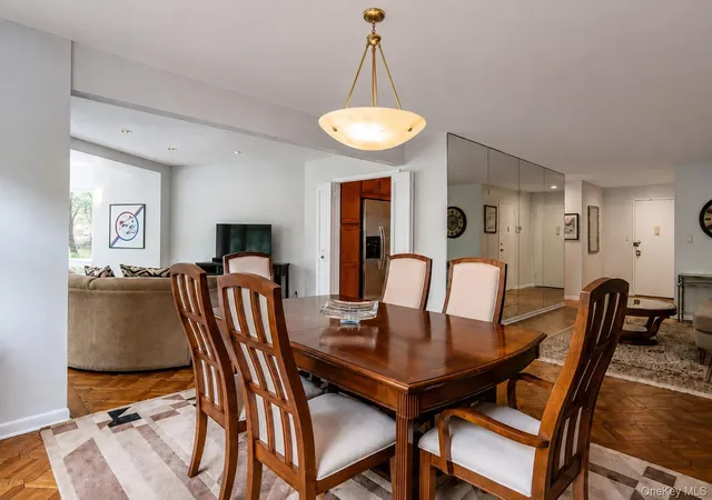 Homes for sale in North Hempstead, NY | 180 S Middle Neck Rd #1N, North Hempstead, NY 11021 | MLS# 1005961