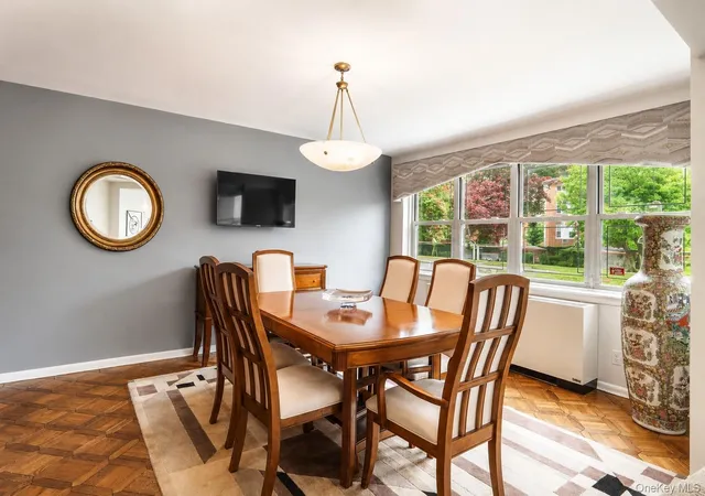 Homes for sale in North Hempstead, NY | 180 S Middle Neck Rd #1N, North Hempstead, NY 11021 | MLS# 1005961