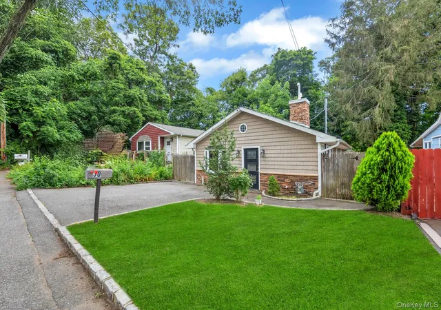 29th image of 30 Harding Rd, Ronkonkoma, NY 11779 | MLS# 1005970