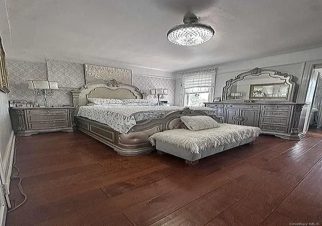 2nd image of 18811 Dunkirk Dr, New York, NY 11412 | MLS# 1005992