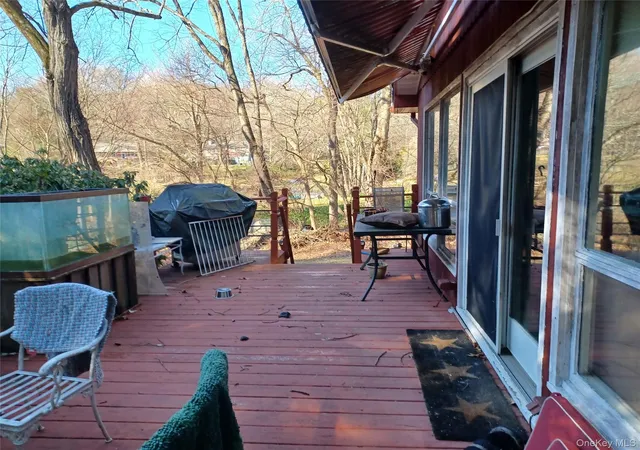 3rd image of 15 Spur Rd, Putnam Valley, NY 10579 | MLS# 1006009