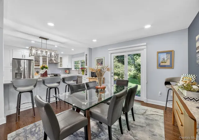 Photo 4 of Sale Pending at 26 Wyndham Close, White Plains, NY 10605 | MLS# 1006031 | Listing updated on 2026-08-19