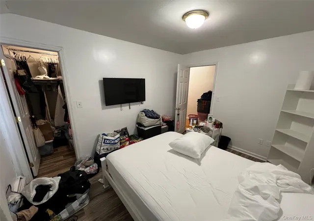 Photo 1 of House for sale at 3455 Ely Ave, Bronx, NY 10469 | MLS# 1006034 | Listing updated on 2026-09-08