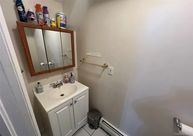 Photo 4 of House for sale at 3455 Ely Ave, Bronx, NY 10469 | MLS# 1006034 | Listing updated on 2026-09-08