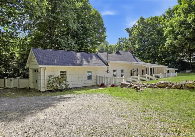 Homes for sale in Bedford, NY | 341 Cherry St, Bedford, NY 10507 | MLS# 1006042