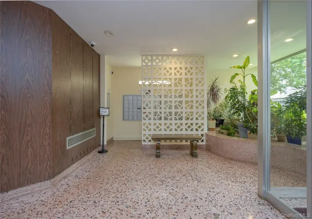 Homes for sale in Mount Vernon, NY | 600 Locust St #5K, Mount Vernon, NY 10552 | MLS# 1006060