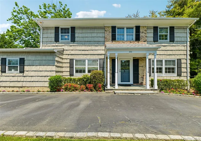 2nd image of 100 Hewlett Neck Rd, Woodmere, NY 11598 | MLS# 1006074