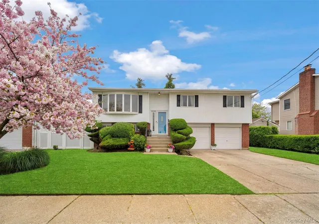 1st image of 117 Washington Pl, Massapequa, NY 11758 | MLS# 1006105