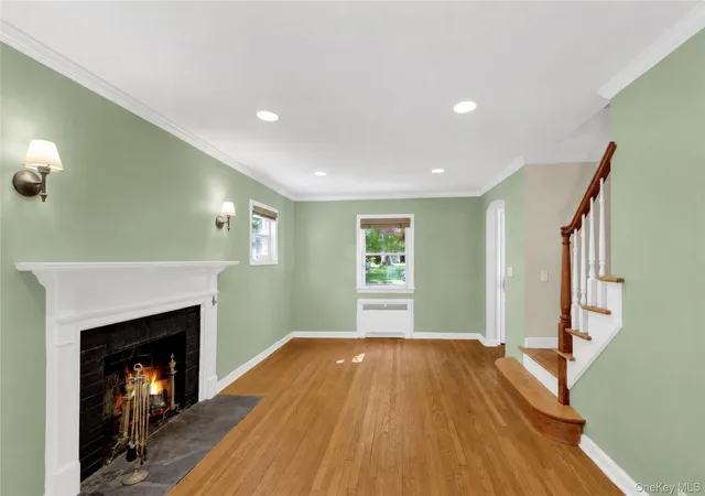 Photo 3 of Sale Pending at 19 Aka 29 The Crossway, Yonkers, NY 10701 | MLS# 1006126 | Listing updated on 2026-08-25