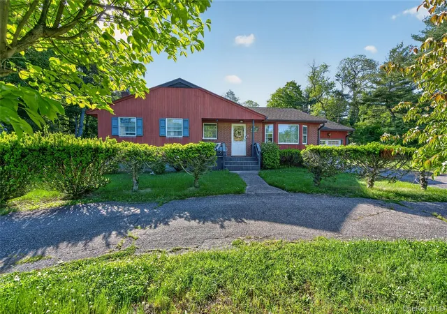 1st image of 660 Washington Ave, Oyster Bay, NY 11803 | MLS# 1006154