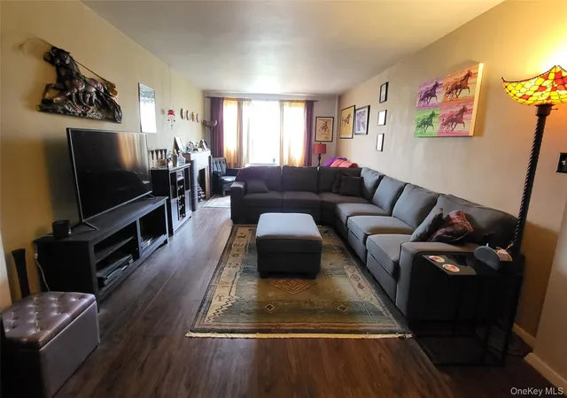 2nd image of 3176 Decatur Ave #6H, Bronx, NY 10467 | MLS# 1006159