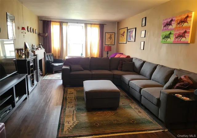 3rd image of 3176 Decatur Ave #6H, Bronx, NY 10467 | MLS# 1006159