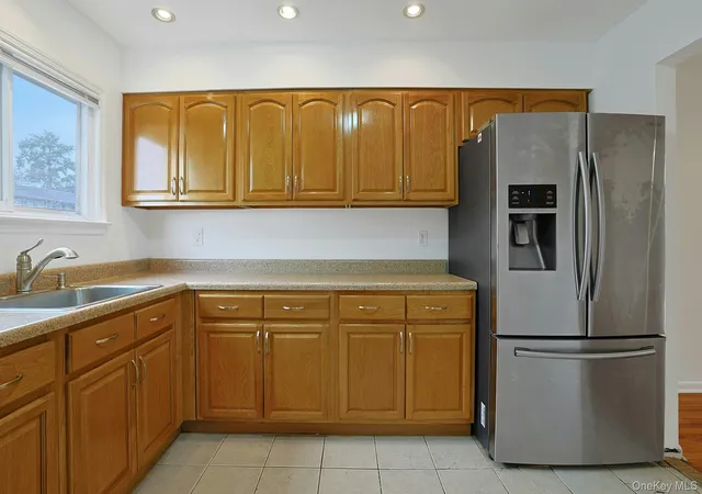 5th image of 12 Farley Dr, West Haverstraw, NY 10993 | MLS# 1006176