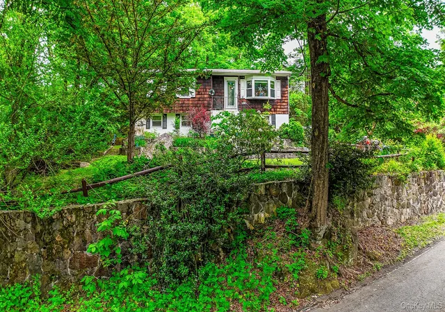 Homes for sale in Philipstown, NY | 36 Rochambeau Rd, Philipstown, NY 10524 | MLS# 1006179