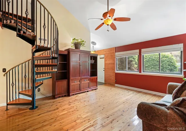 3rd image of 40 Bittersweet Ln, Lewisboro, NY 10590 | MLS# 1006231