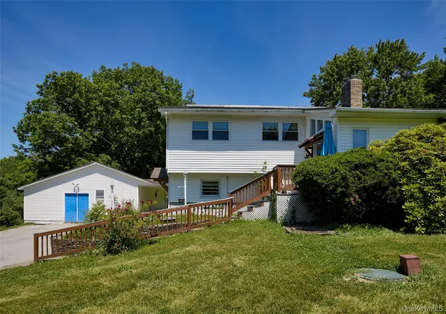 4th image of 17 Derick Dr, Fishkill, NY 12524 | MLS# 1006269