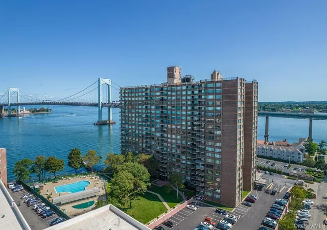 4th image of 166-25 Powells Cove Blvd #15J, Whitestone, NY 11357 | MLS# 1006284