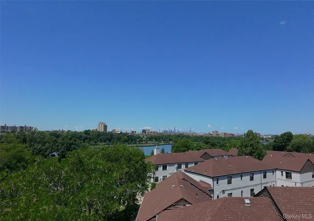 2nd image of 67-65 136th St, New York, NY 11367