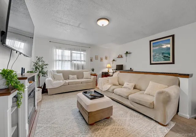 2nd image of 67 65 136th St #B, New York, NY 11367 | MLS# 1006317