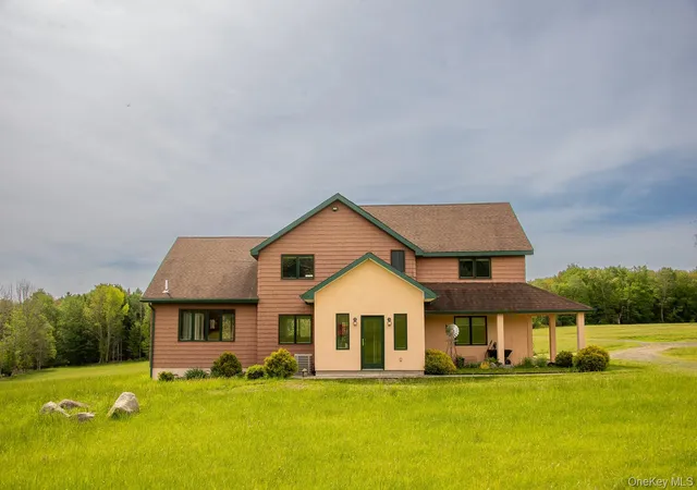 Photo 2 of Single family home for sale at 240 A Mountaindale Rd, Woodridge, NY 12789 | MLS# 1006318 | Listing updated on 2026-06-02