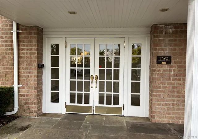 3rd image of 2 Consulate Dr #1-A, Tuckahoe, NY 10707 | MLS# 1006338