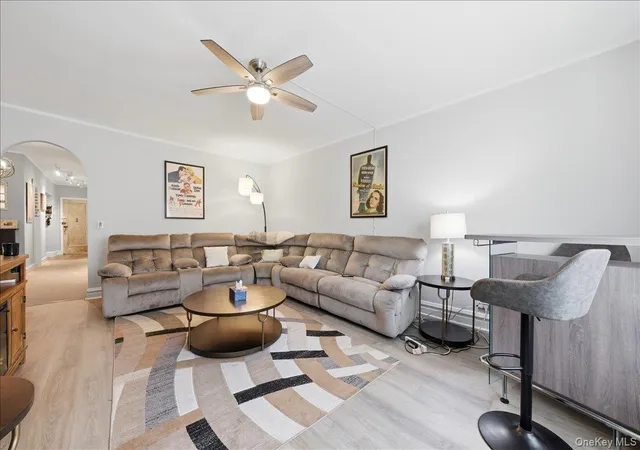 Photo 2 of Sale Pending at 1468 Midland Ave #1A, Yonkers, NY 10708 | MLS# 1006352 | Listing updated on 2026-09-19